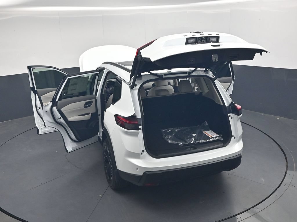 New 2026 Nissan Rogue Dark Armor AWD/4WD image 39