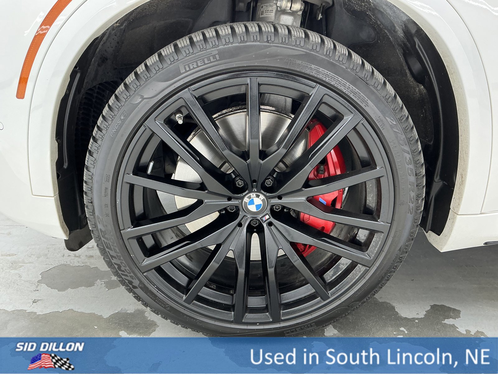 Used 2021 BMW X5 M50i w/ Executive Package image 18