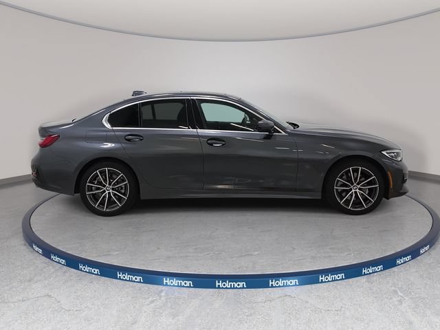 Used 2022 BMW 330i xDrive Sedan w/ Premium Package AWD/4WD image 5