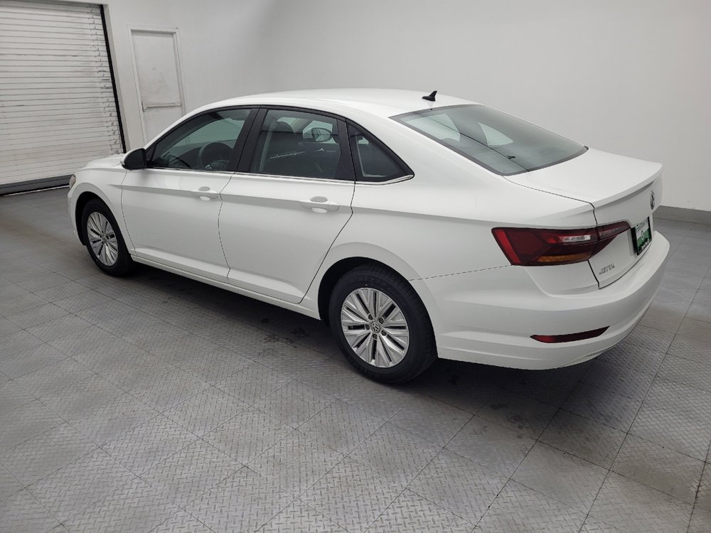 Used 2019 Volkswagen Jetta FWD image 3