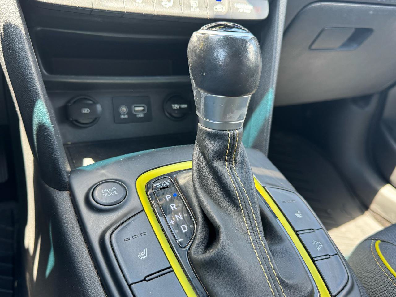 Used 2019 Hyundai Kona Limited FWD image 23