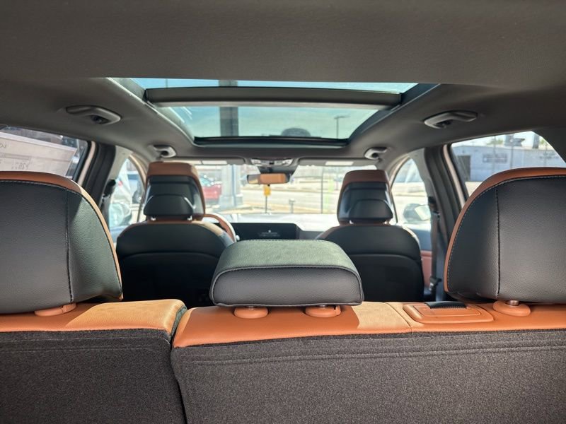 New 2026 Kia Sportage X-Line w/ X-Line Technology Package AWD/4WD image 12