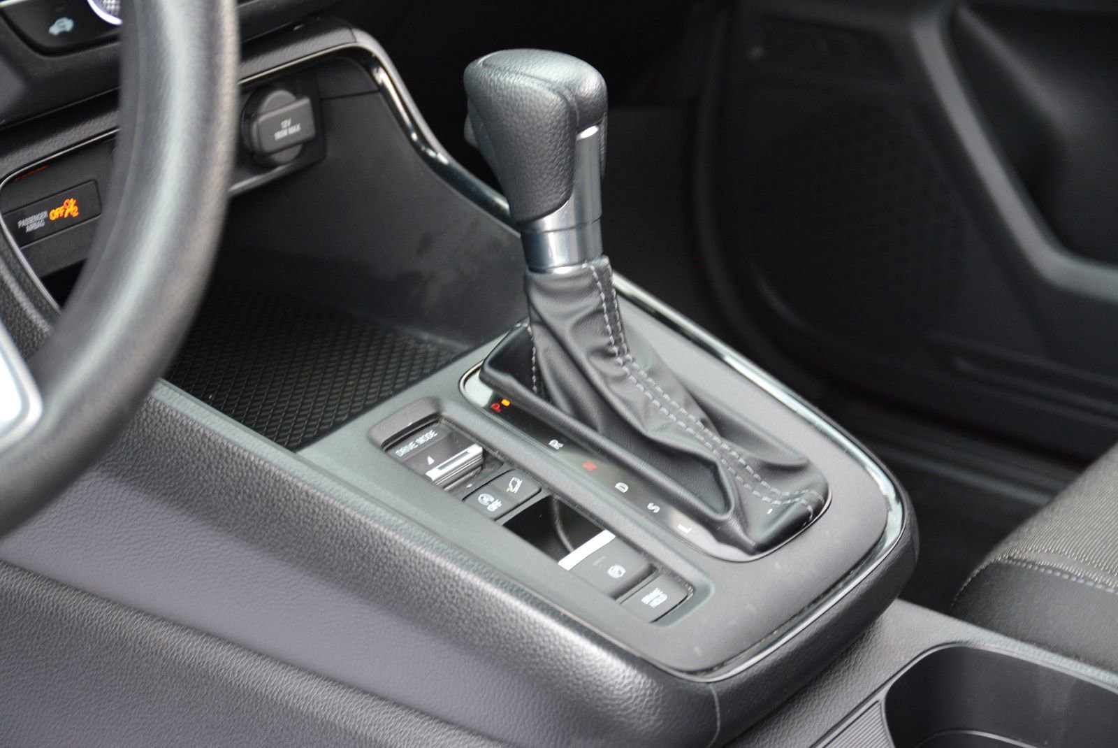 Used 2023 Honda CR-V EX image 9