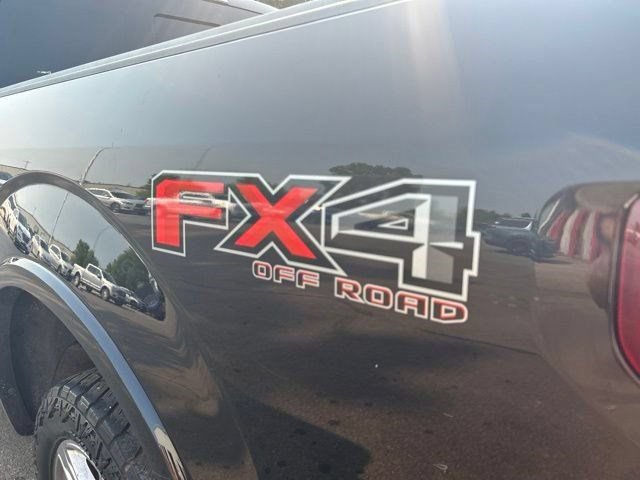Used 2019 Ford F150 XLT w/ Equipment Group 302A Luxury AWD/4WD image 48