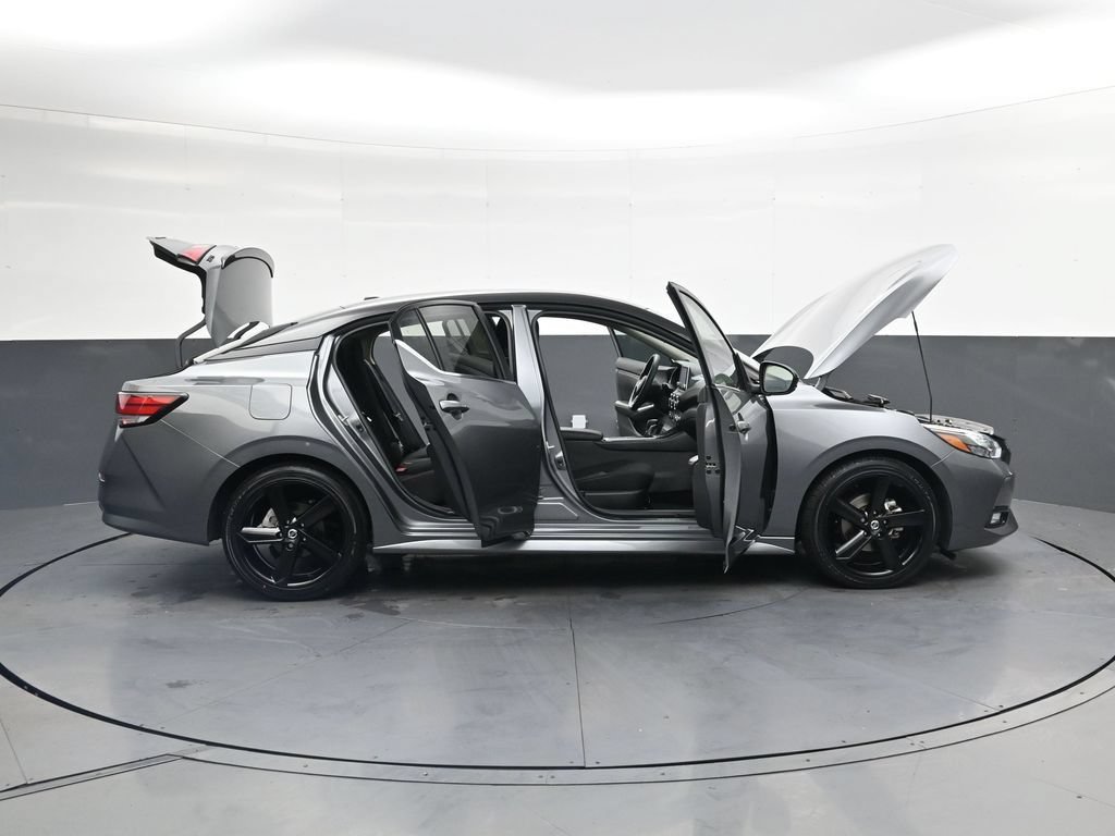 Used 2023 Nissan Sentra SR w/ Midnight Edition Package FWD image 51