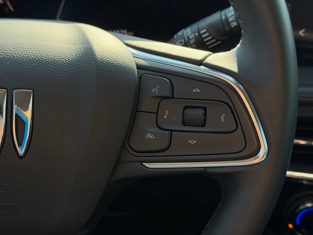 Used 2024 Buick Encore GX Sport Touring w/ Advanced Technology Package FWD image 24