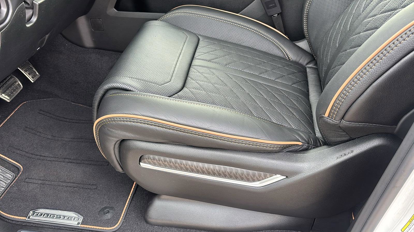 New 2026 RAM 1500 Tungsten w/ Trailer Tow Group image 25