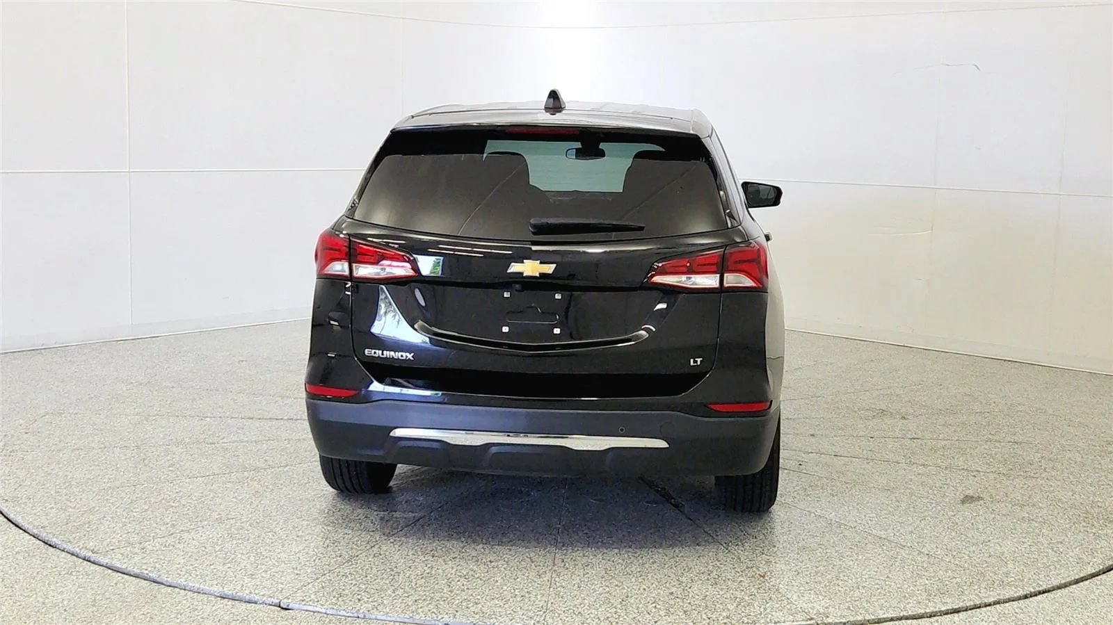 Used 2023 Chevrolet Equinox LT FWD image 6