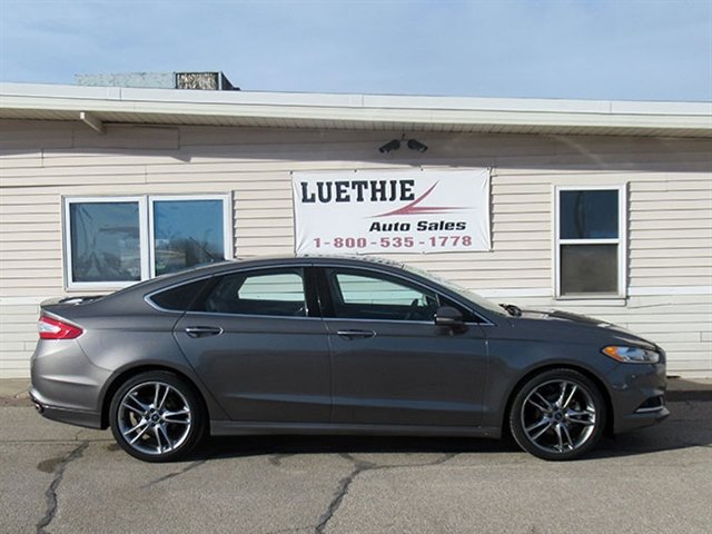 Used 2013 Ford Fusion Titanium w/ Titanium Driver Assist Pkg FWD image 3