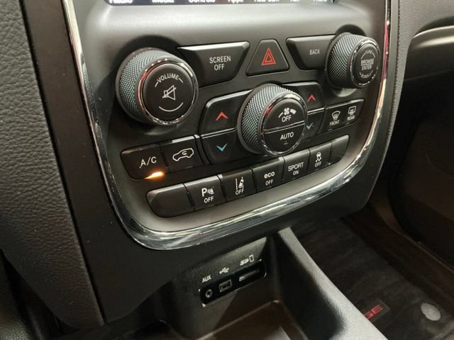 Used 2017 Dodge Durango R/T w/ Technology Group AWD/4WD image 24