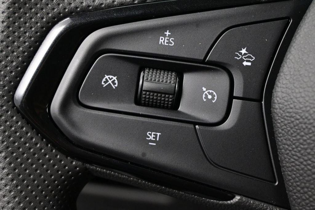 Used 2026 Chevrolet TrailBlazer LT w/ Midnight Edition FWD image 39