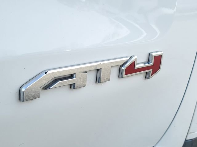 Used 2024 GMC Sierra 1500 AT4 w/ Technology Package image 8