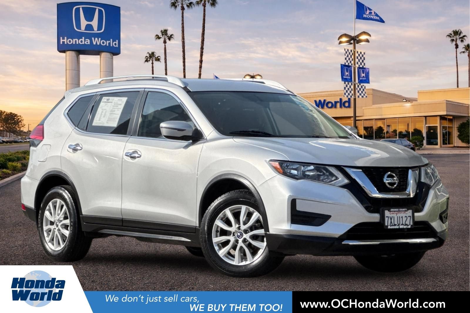 Used 2017 Nissan Rogue SV