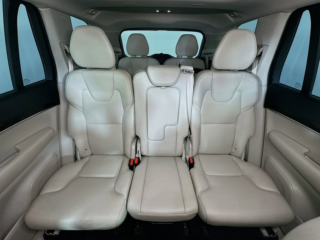 Used 2019 Volvo XC90 T6 Momentum w/ Advanced Package image 13