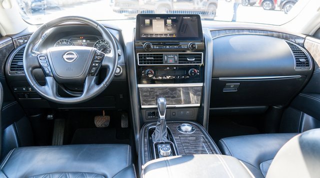 Used 2022 Nissan Armada Platinum w/ Captain's Chairs Package image 18