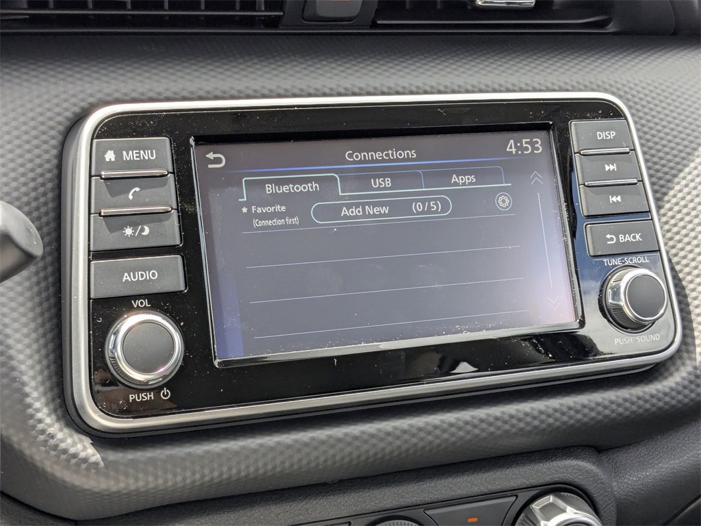 New 2025 Nissan Kicks Play S image 24