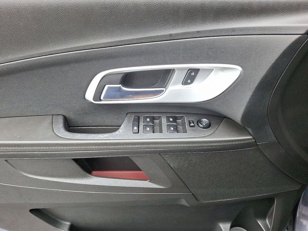 Used 2013 Chevrolet Equinox LS AWD/4WD image 14
