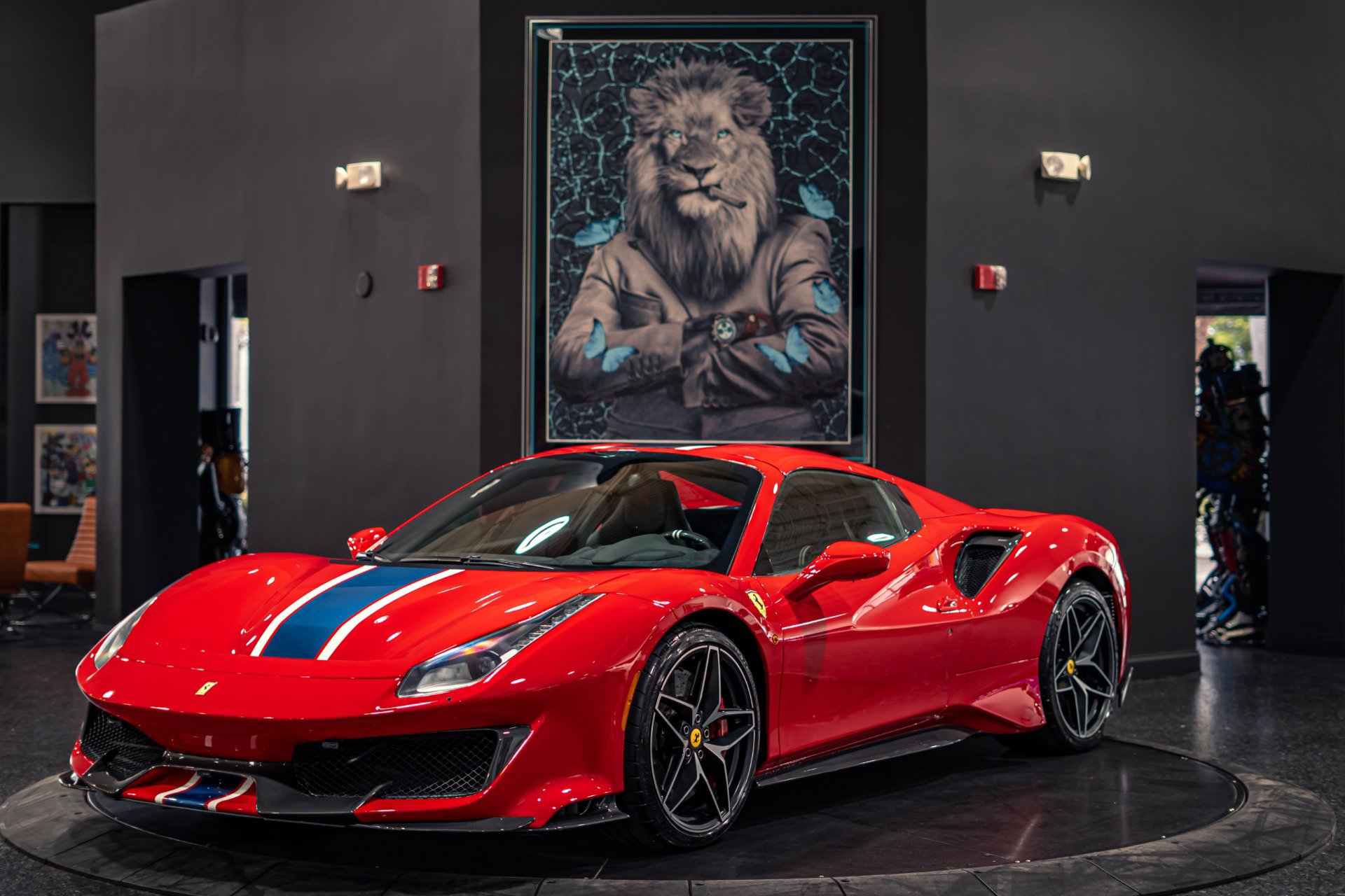 Used 2020 Ferrari 488 Pista Spider RWD image 12