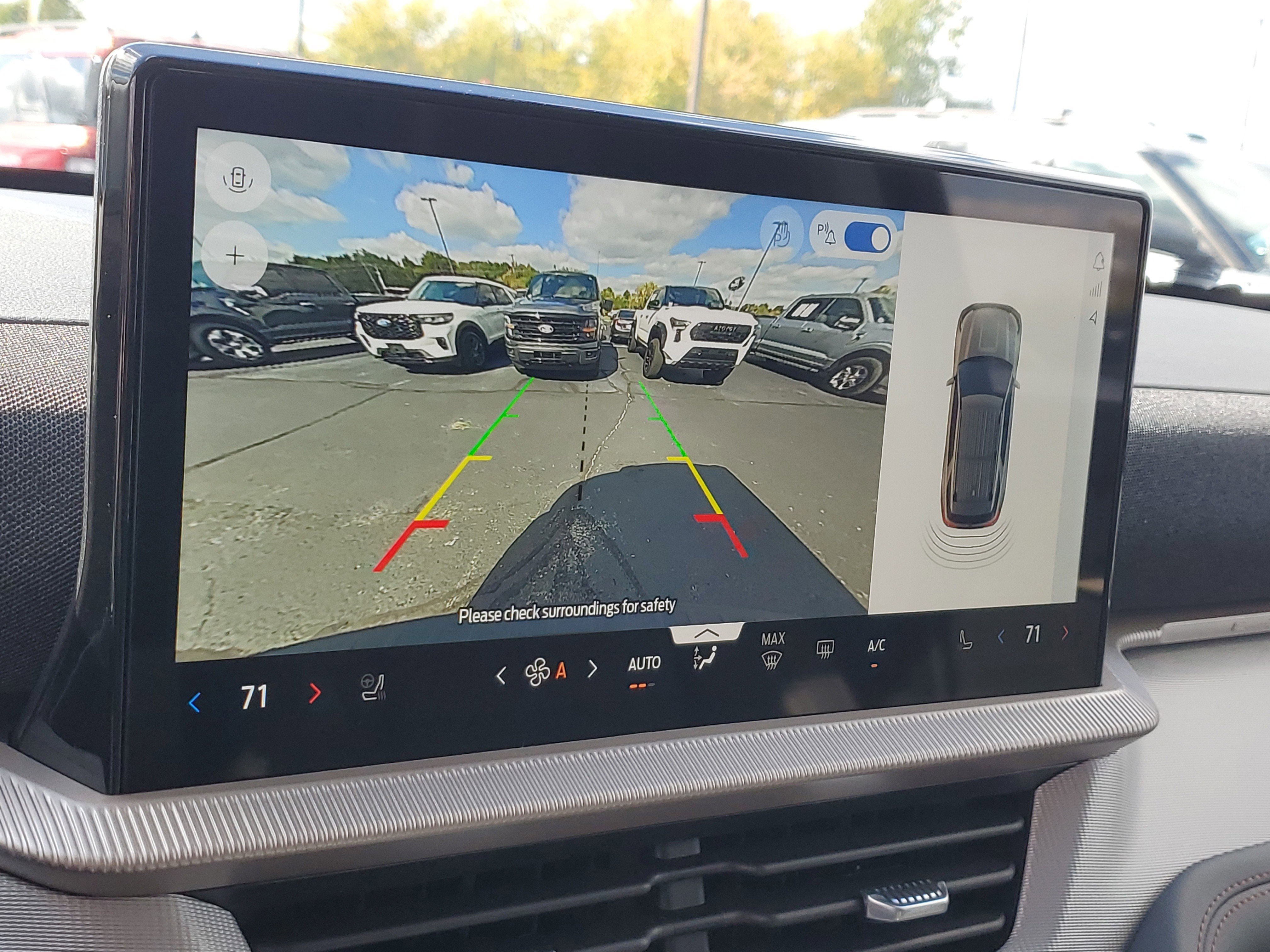 New 2025 Ford Explorer Active w/ Active Comfort Package image 28