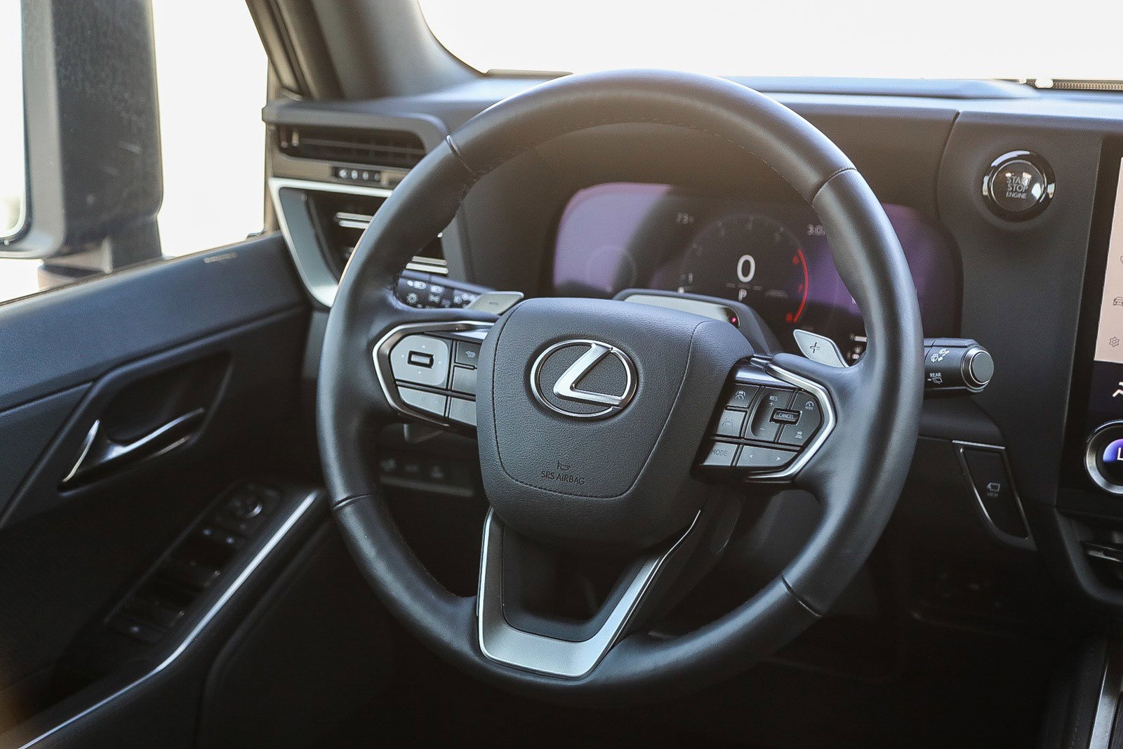 Used 2025 Lexus GX 550 w/ Accessory Package (Z1) image 15