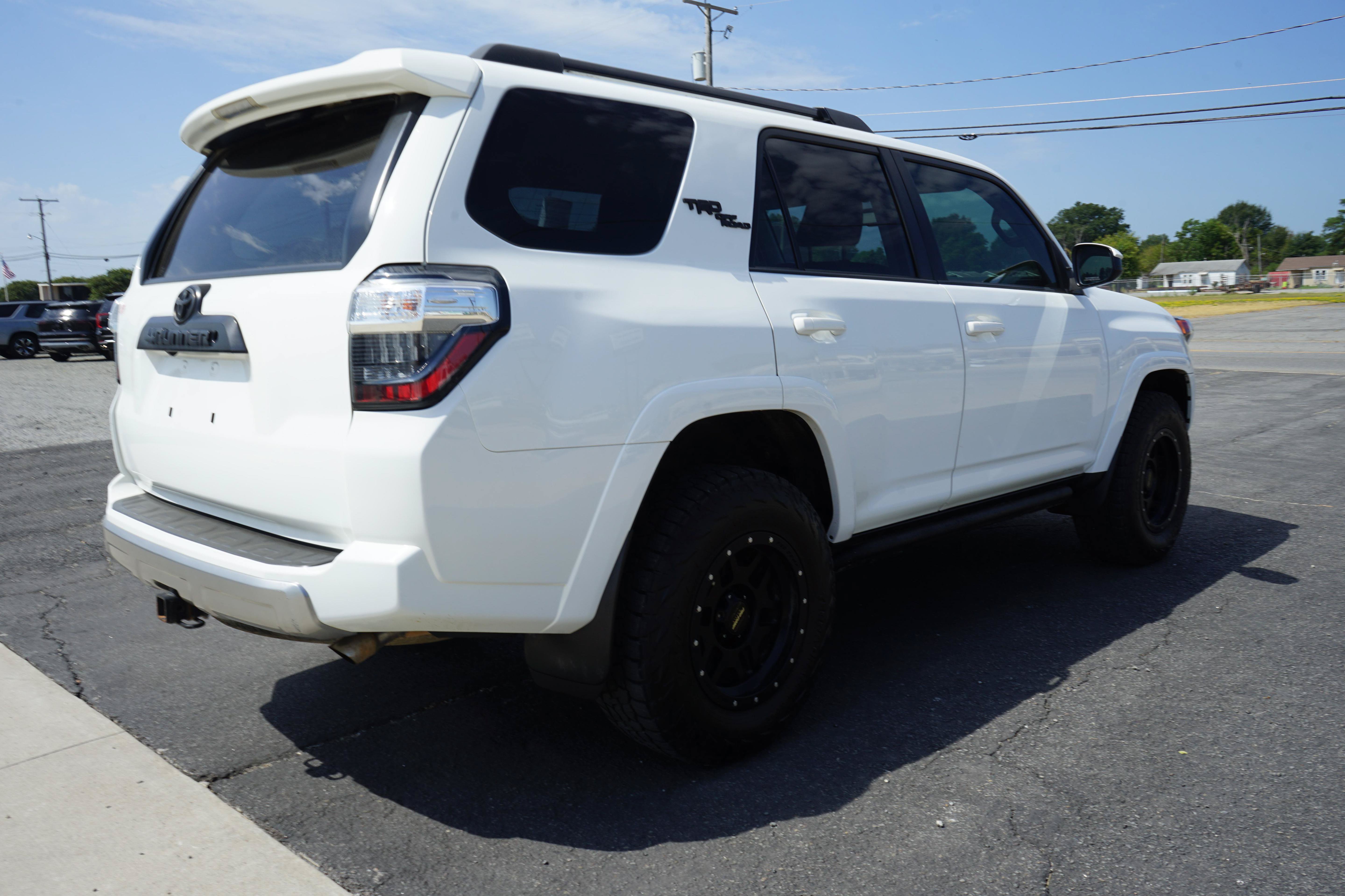 Used 2021 Toyota 4Runner TRD Off-Road AWD/4WD image 5