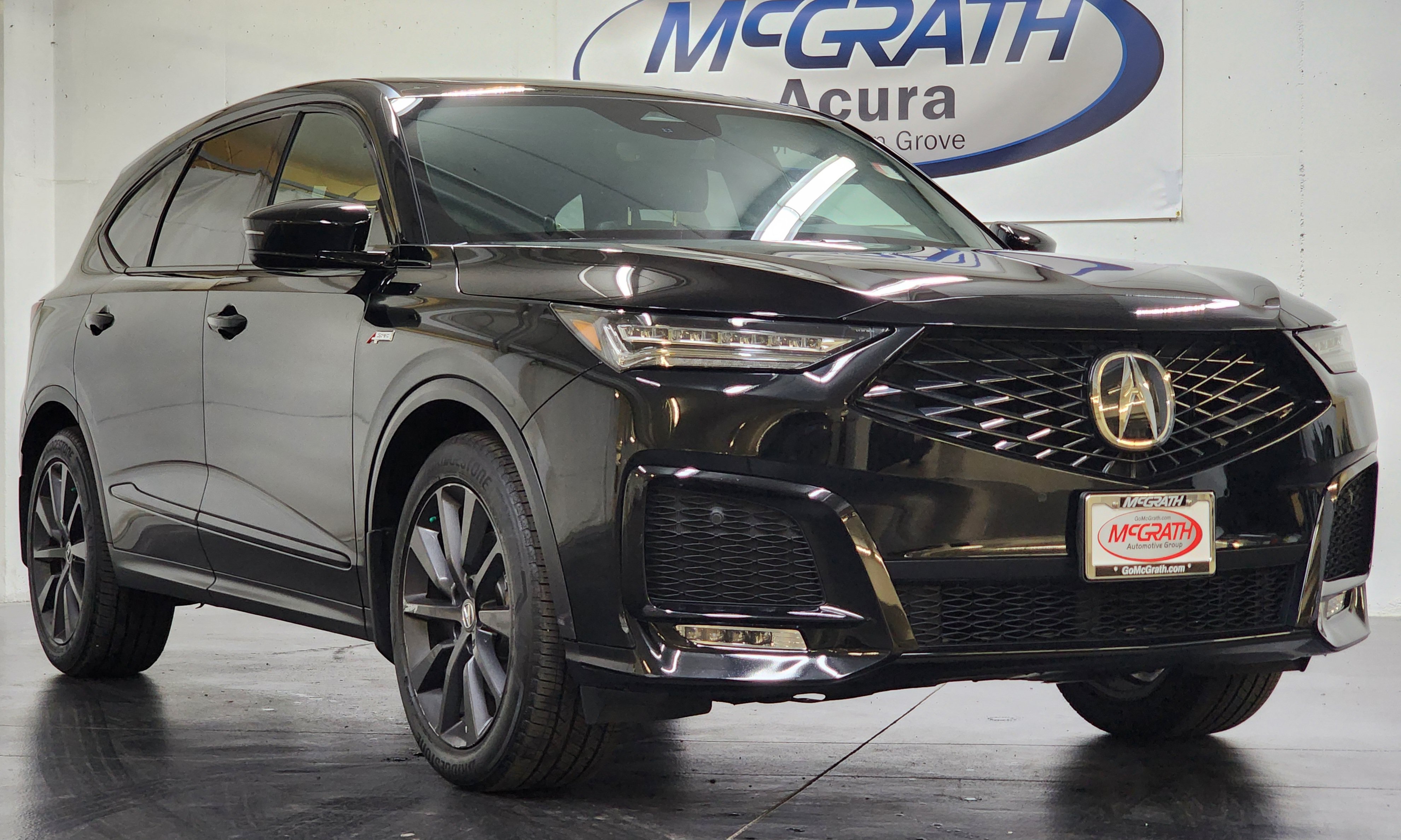 Certified 2025 Acura MDX A-Spec AWD/4WD image 2