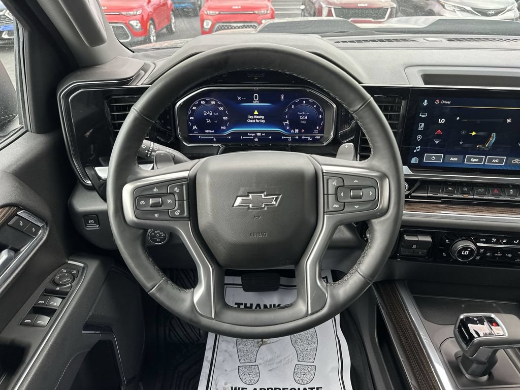 Used 2025 Chevrolet Silverado 1500 LT Trail Boss AWD/4WD image 14