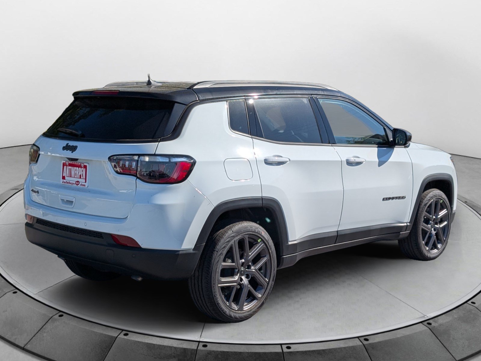 New 2026 Jeep Compass Limited w/ Sun, Sound & Navigation Group AWD/4WD image 3