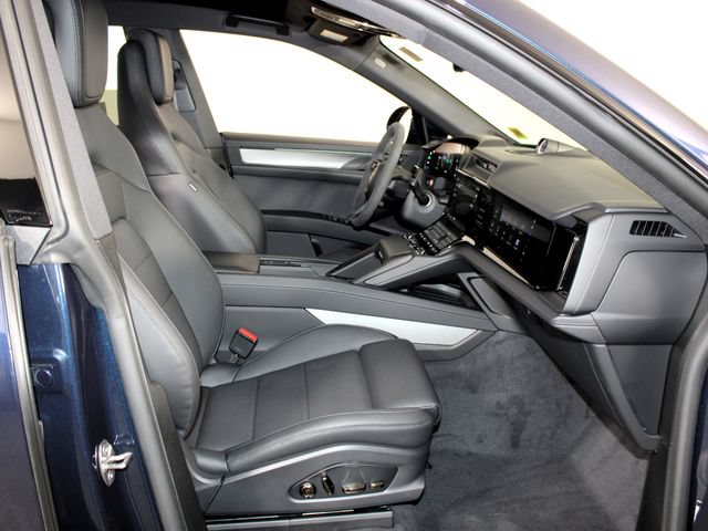 New 2026 Porsche Cayenne Electric AWD/4WD image 29