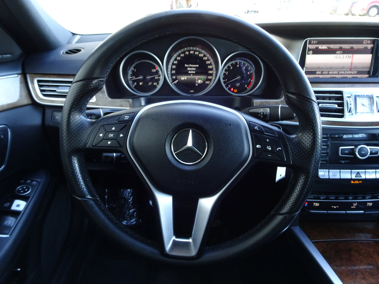 Used 2015 Mercedes-Benz E 350 4MATIC Sedan image 17