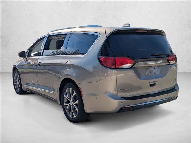 Used 2017 Chrysler Pacifica Limited w/ Advanced Safetytec Group image 7