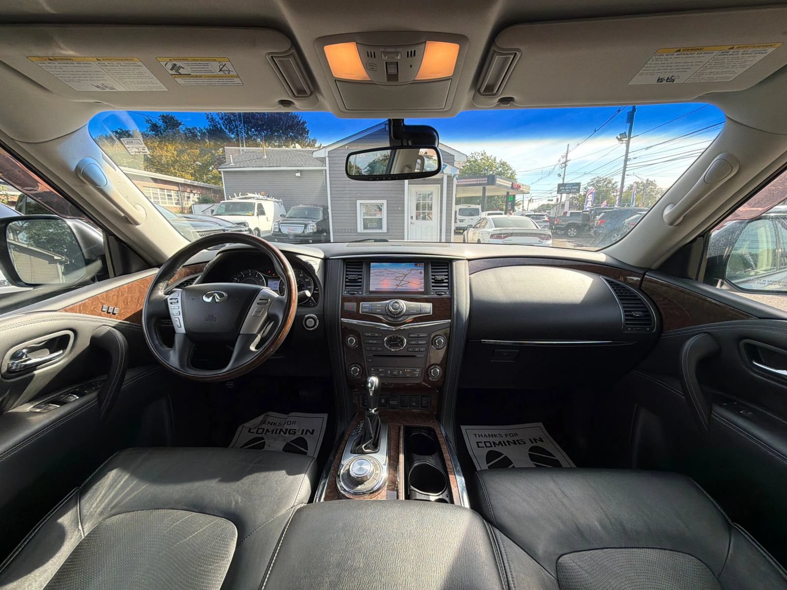 Used 2016 INFINITI QX80 4WD w/ All Season Package image 24