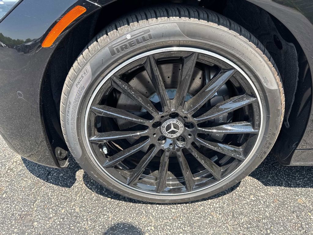 New 2025 Mercedes-Benz S 580 4MATIC Sedan image 11