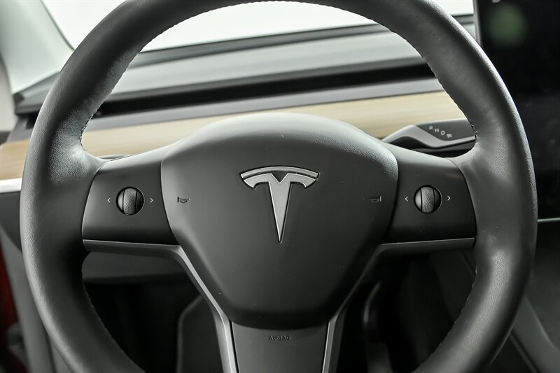 Used 2023 Tesla Model Y Long Range AWD/4WD image 22