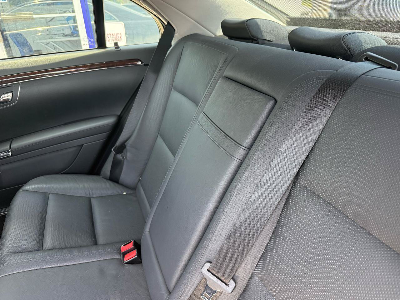 Used 2011 Mercedes-Benz S 550 4MATIC image 8