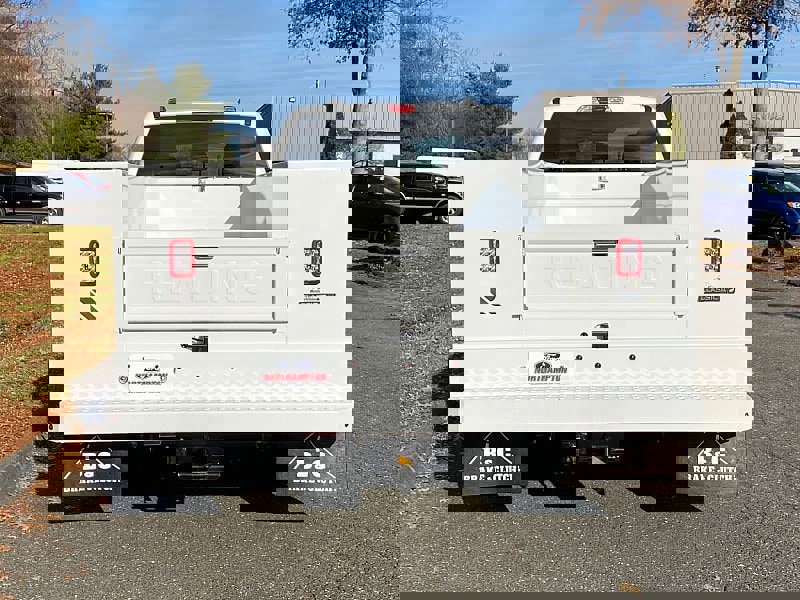 New 2026 Ford F450 XLT w/ XLT Value Package image 10