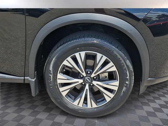Used 2023 Nissan Rogue SV FWD image 9