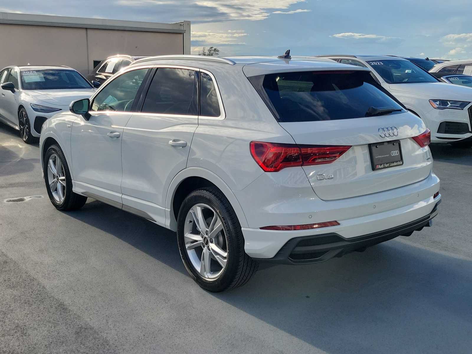 Certified 2023 Audi Q3 2.0T Premium Plus AWD/4WD image 4