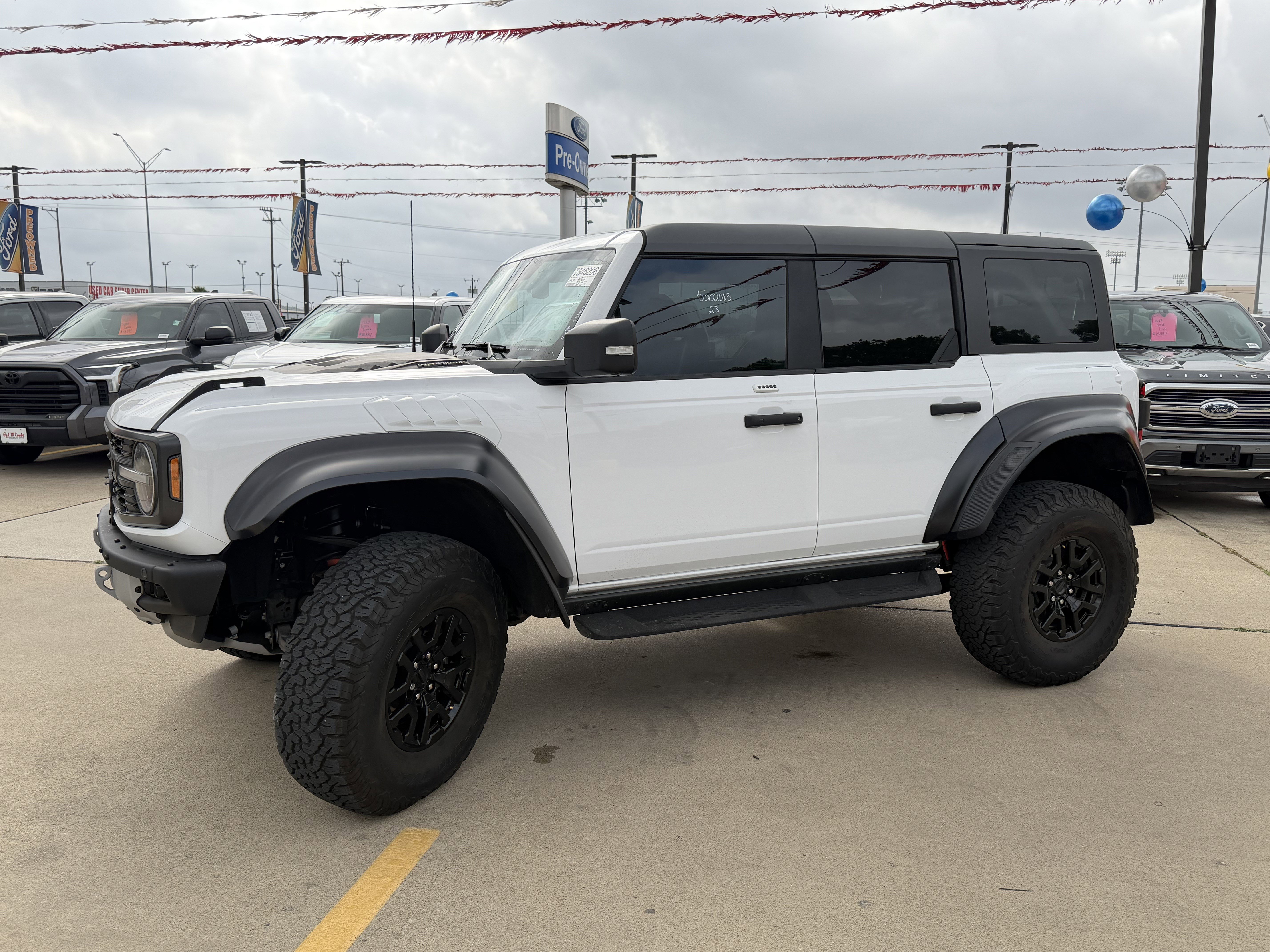 Used 2023 Ford Bronco Raptor AWD/4WD image 10