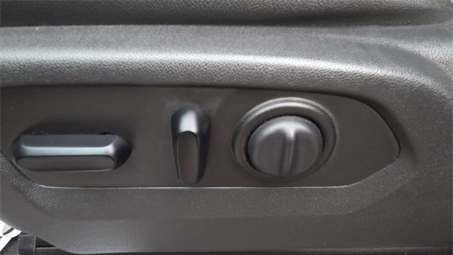 Used 2019 GMC Sierra 1500 SLT w/ SLT Premium Plus Package image 33