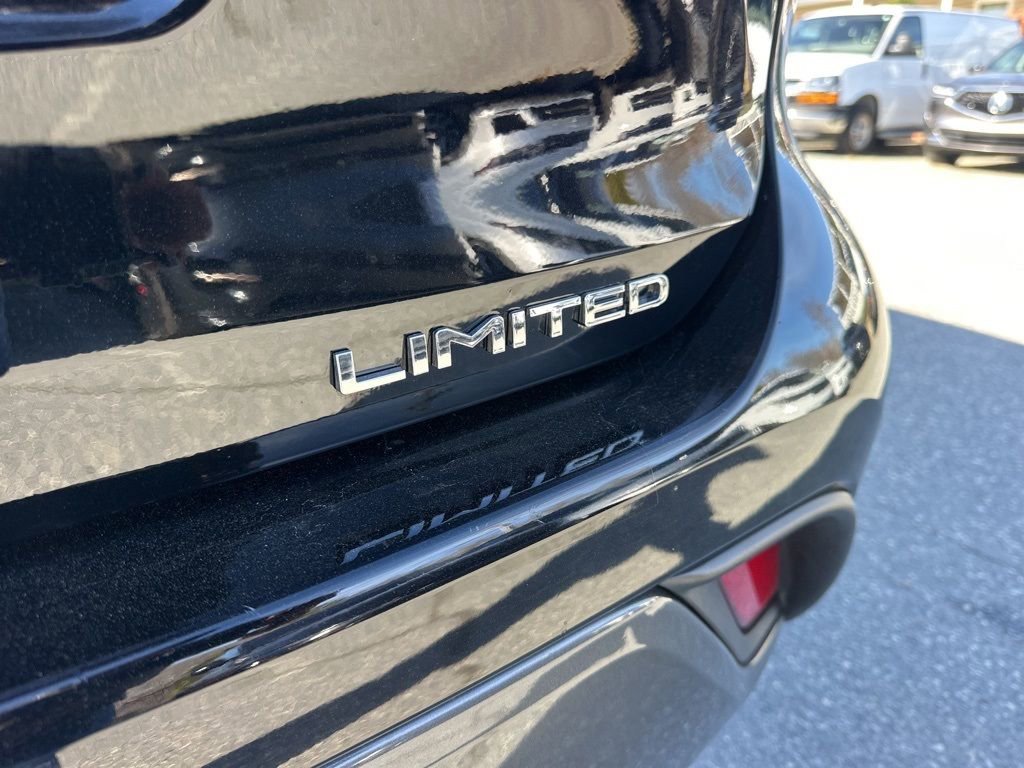 Used 2023 Toyota Highlander Limited image 33