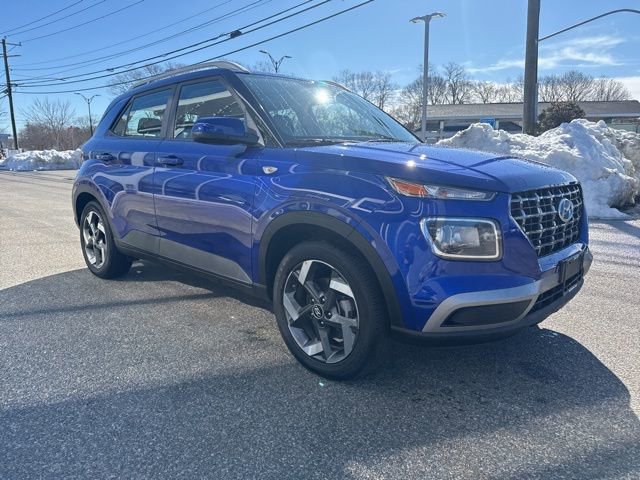 Used 2026 Hyundai Venue SEL image 4