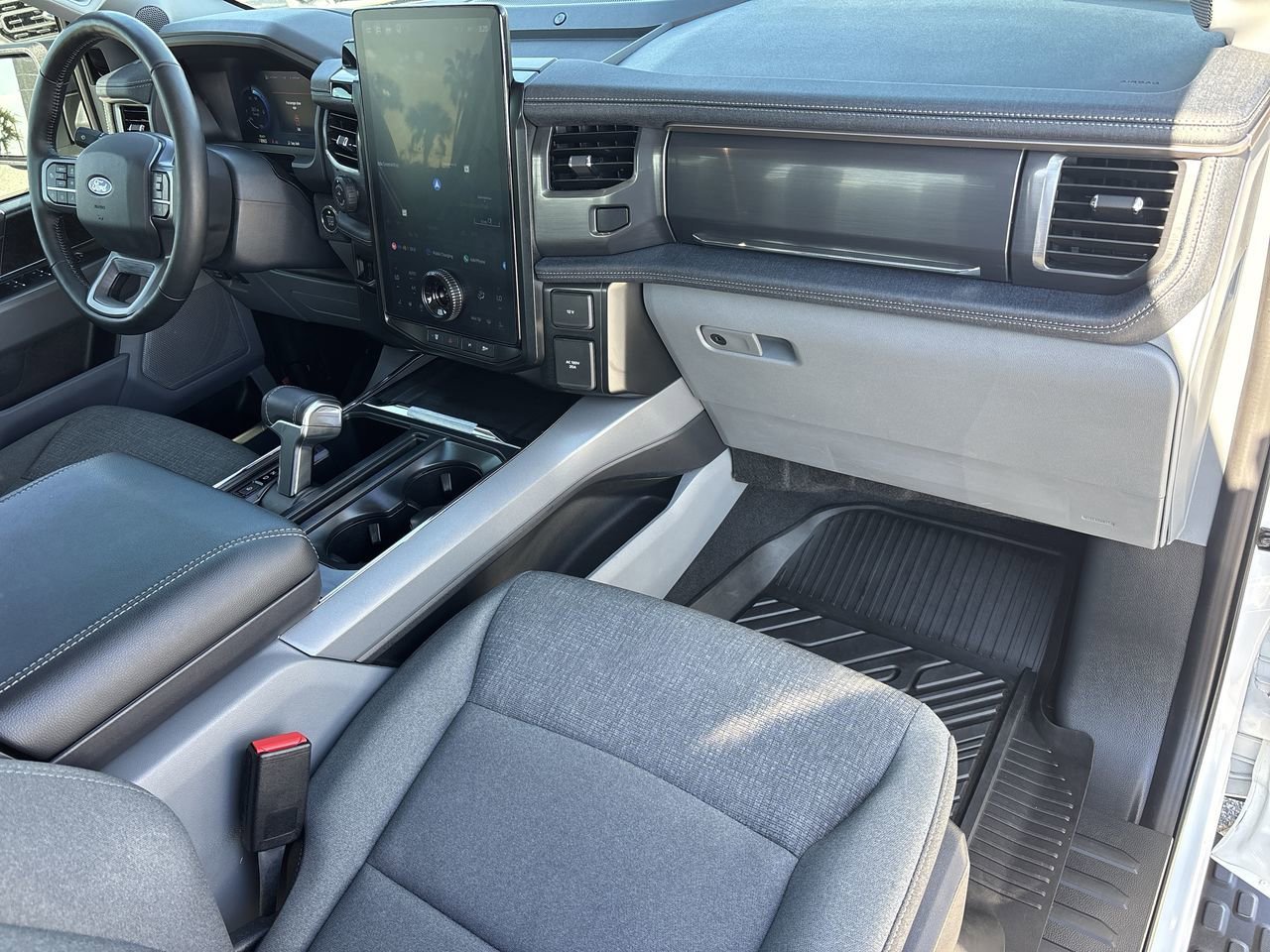 Used 2024 Ford F150 Lightning Flash image 10