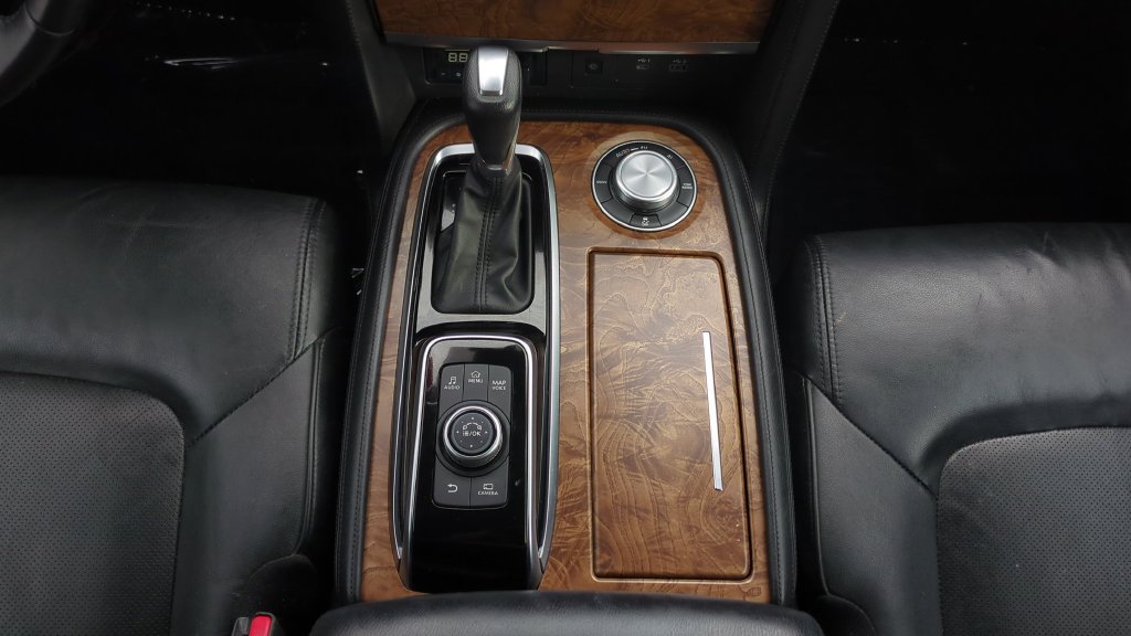 Certified 2022 Nissan Armada SL w/ Captain's Chairs Package AWD/4WD image 15