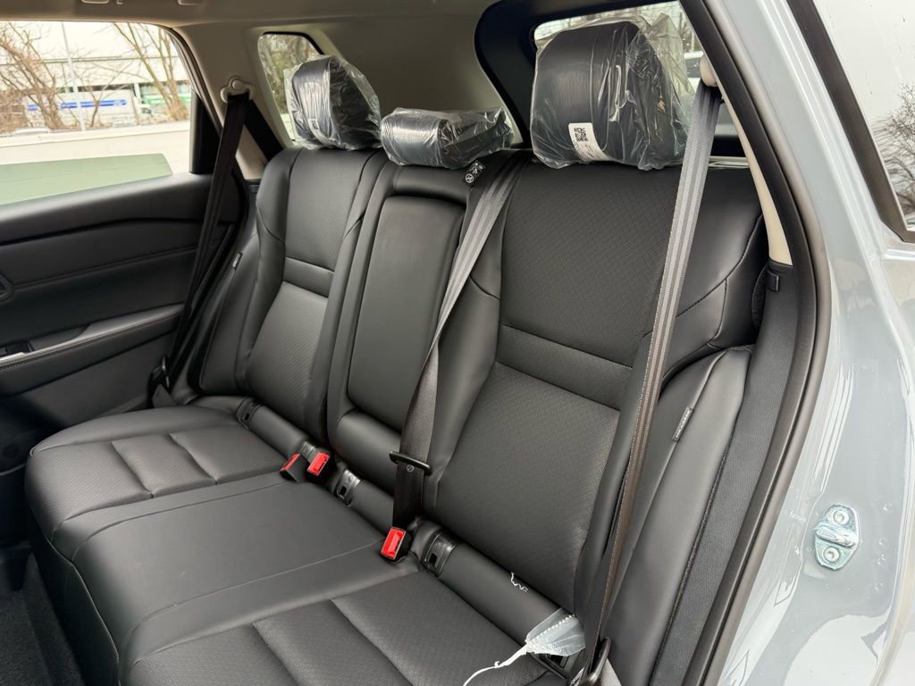 New 2026 Nissan Rogue SV AWD/4WD image 18