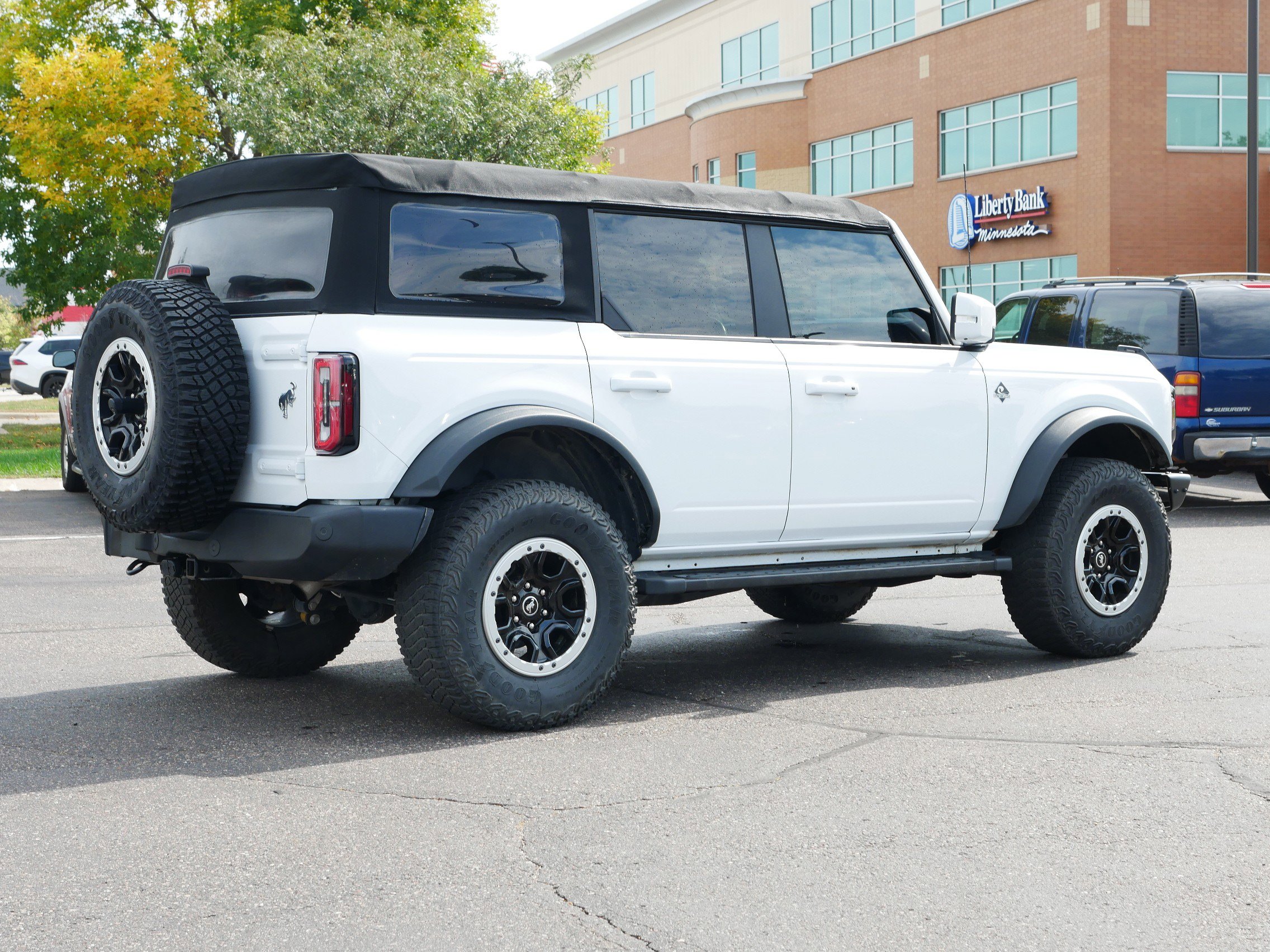 Used 2021 Ford Bronco Outer Banks w/ Sasquatch Package image 5