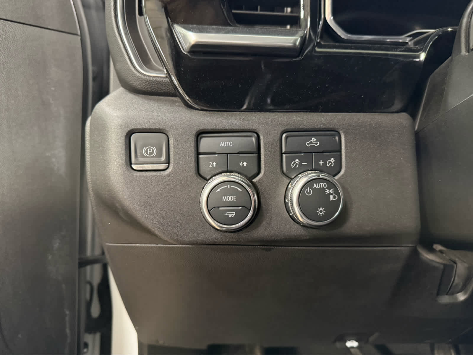 Certified 2023 GMC Sierra 1500 SLE image 27