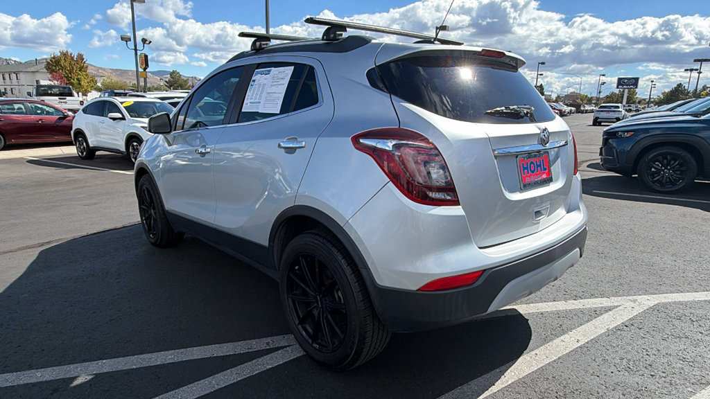 Used 2020 Buick Encore Preferred FWD image 5