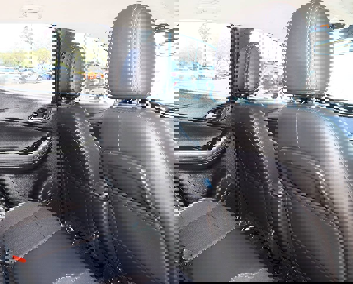 Used 2023 Buick Encore GX Select image 29