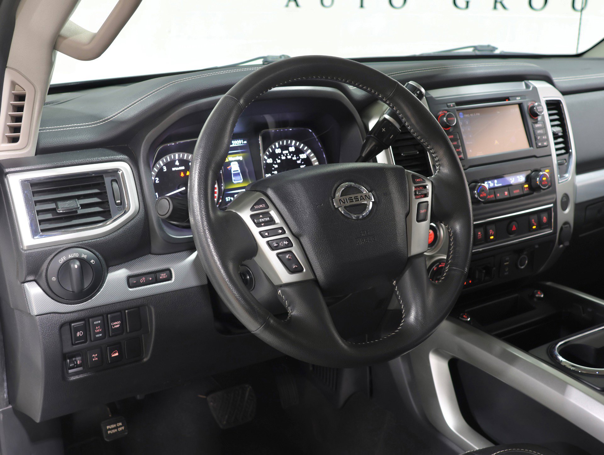 Used 2017 Nissan Titan PRO-4X w/ Pro-4x Convenience Package image 73